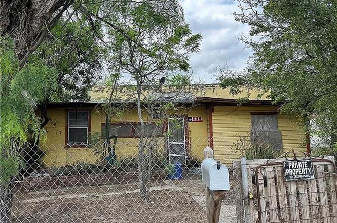 609 N Holland Ave