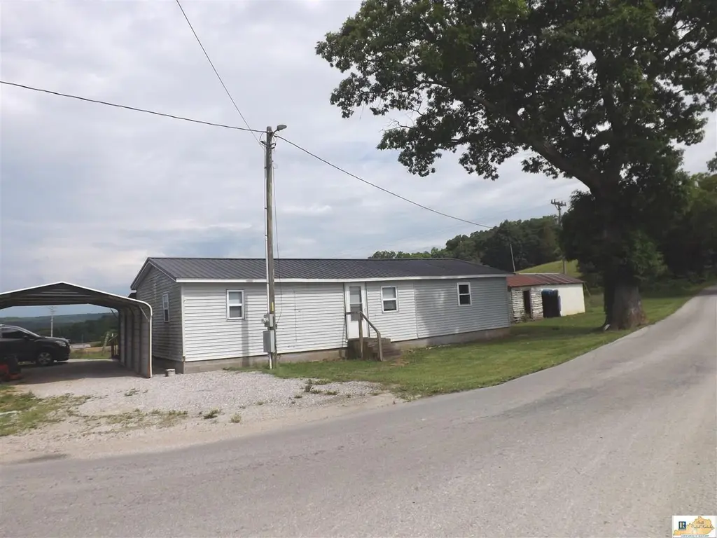 2825 Flint Ridge Rd