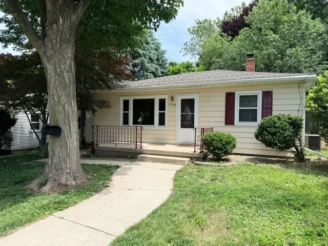 1309 Eastholme Ave
