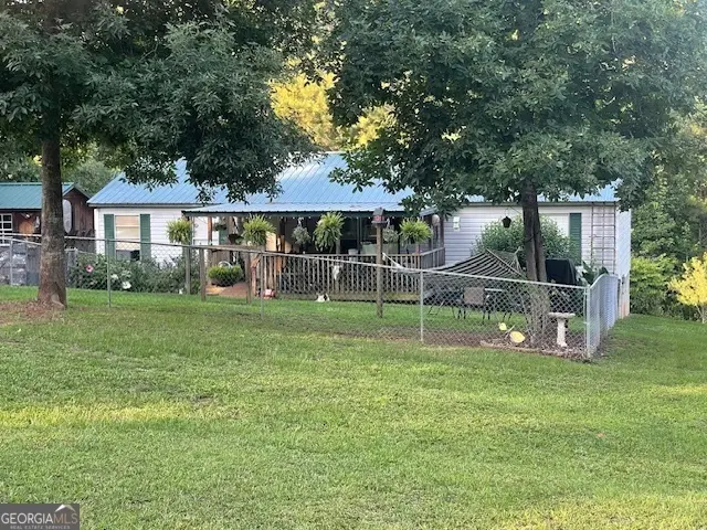 235 Hollis Rd
