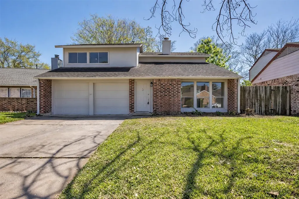 3551 Duncaster Dr