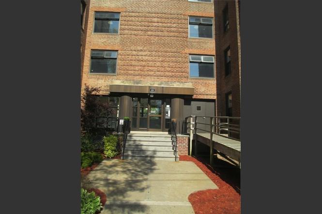 2271 Knapp St Unit 2E