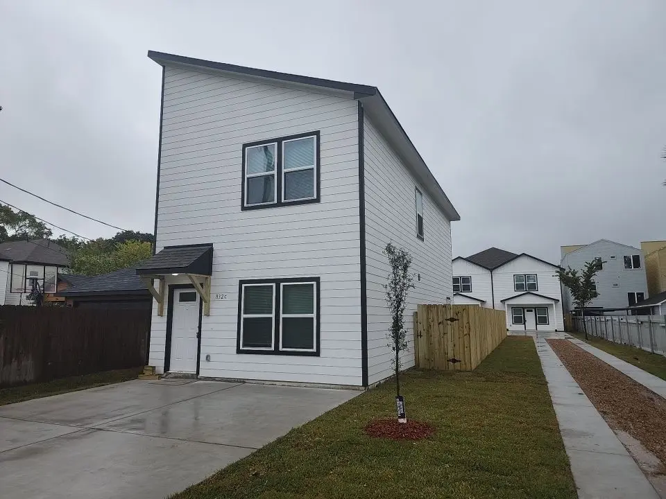 832 Elkhart St Unit C