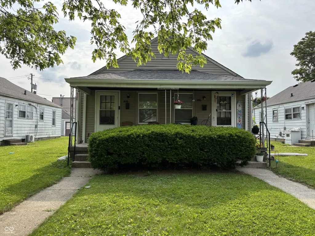 1444 N Denny St