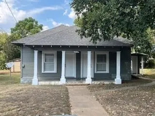 208 Graham St