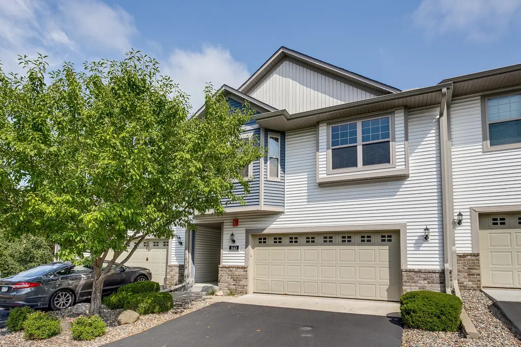 3143 Frontier Dr