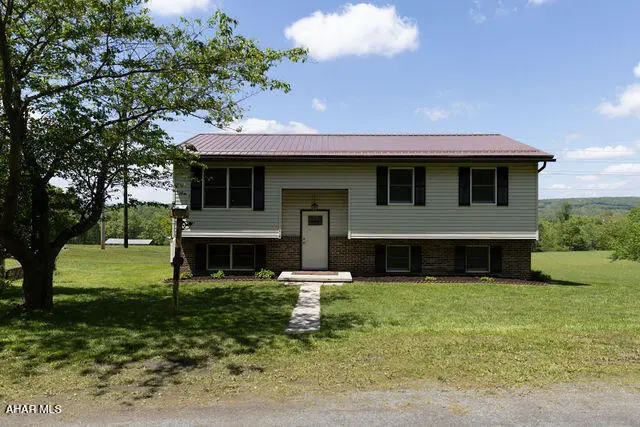 148 Pointer St