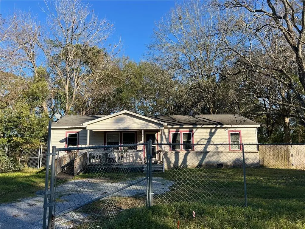 6051 Mamount Blvd
