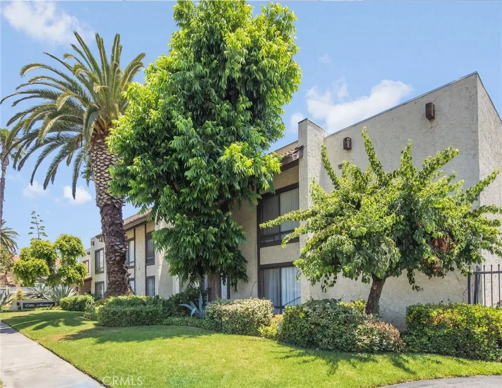 3108 Vineland