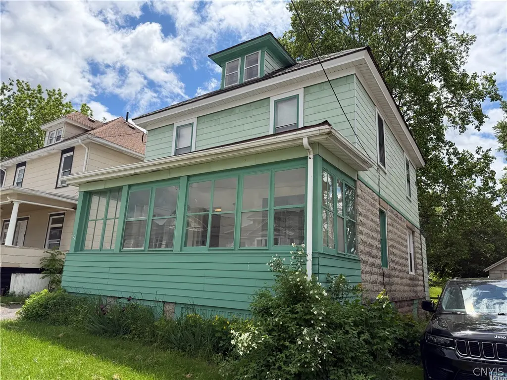 127 Burdick Ave