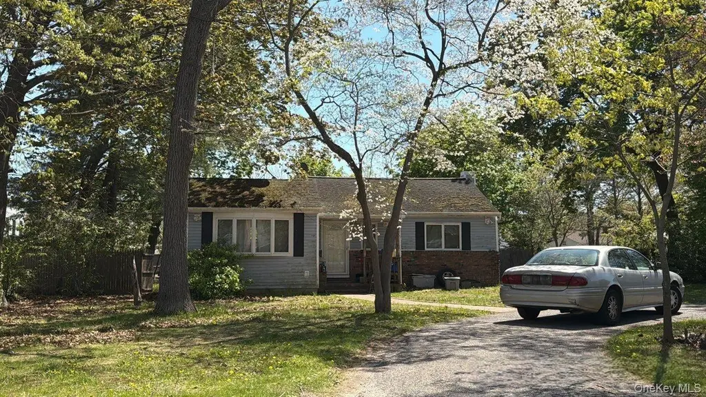50 Ridgedale Ave