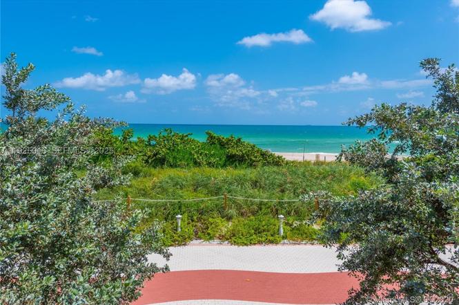 5555 Collins Ave Unit 7T
