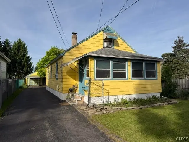 127 Merrill St