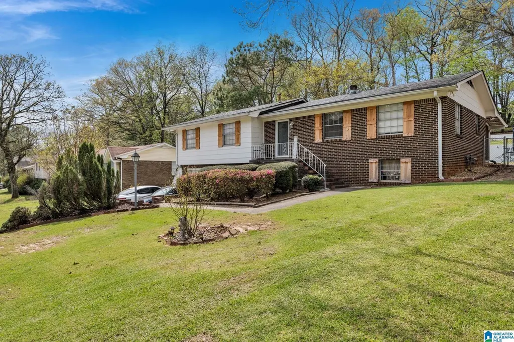 1962 Brewster Rd