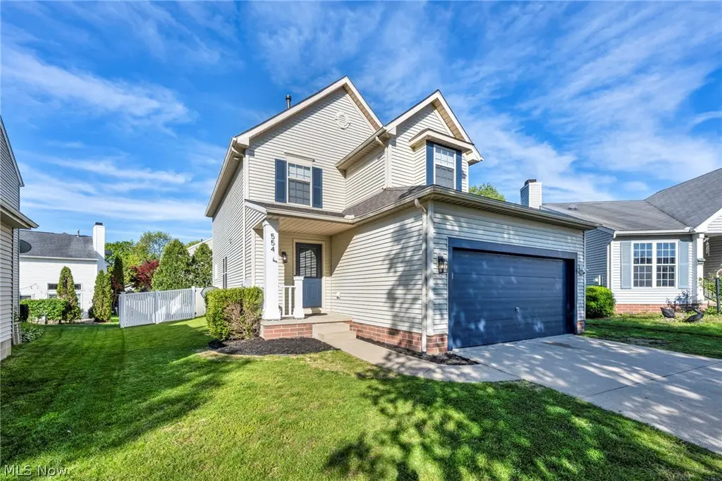 554 Hastings Ct