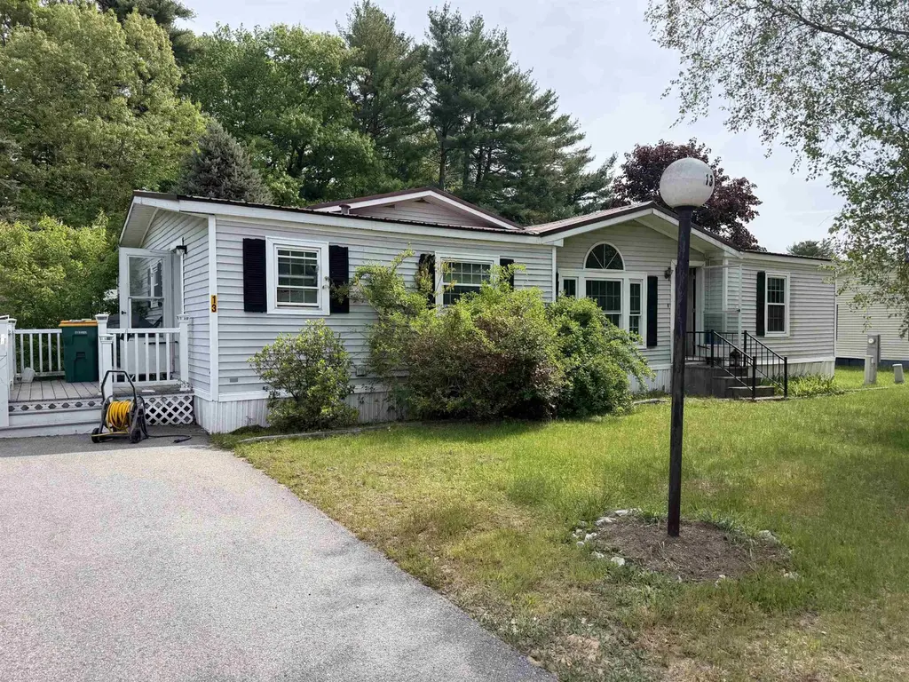 13 Caribbean Ln