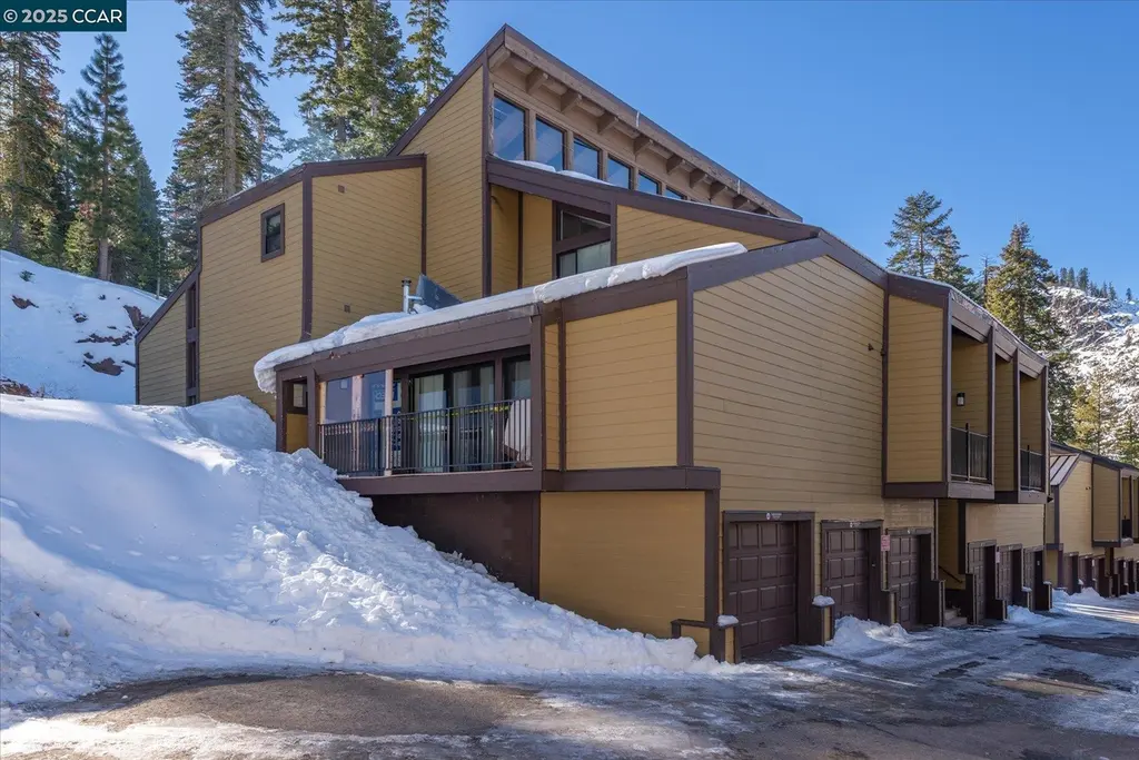 2201 Scott Peak Pl 49