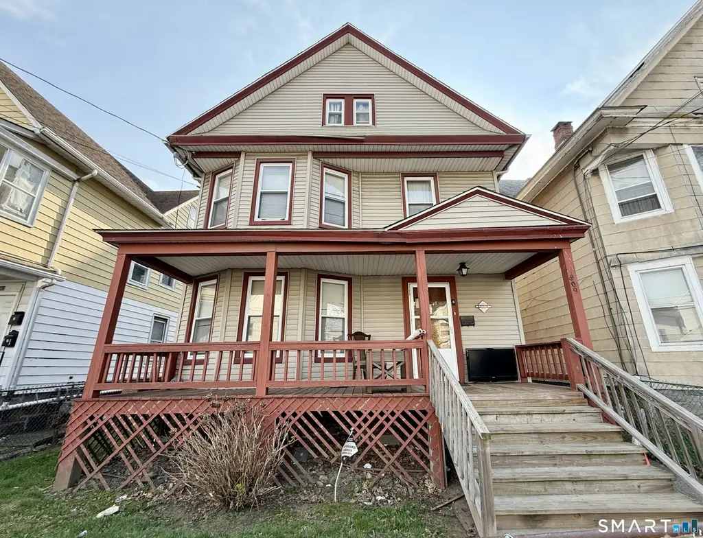 809 Norman St