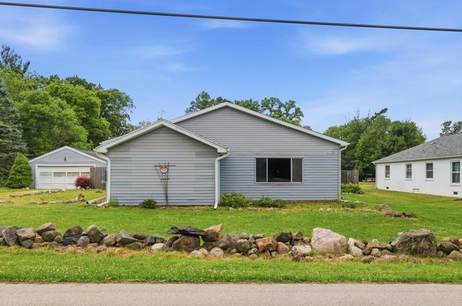 212 Woodland Ave