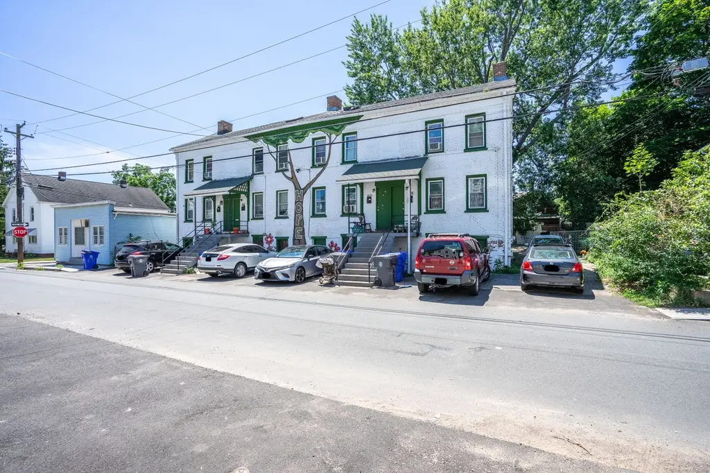 58 Spring St