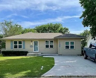 706 Elizabeth Dr