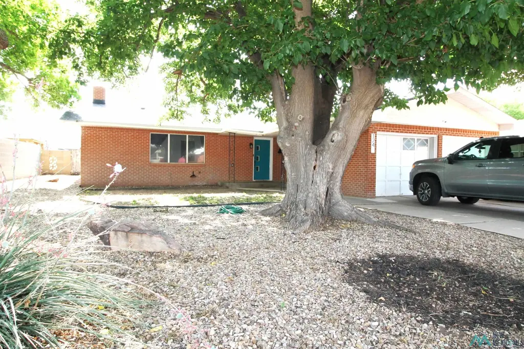 124 Kansas Dr