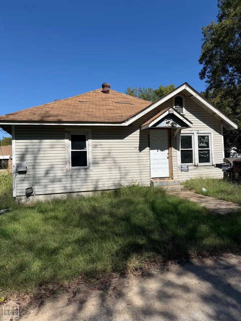 206 W Center St