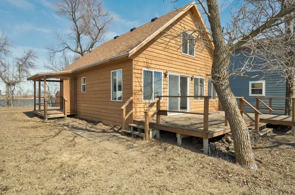 24891 Mcclelland Dr