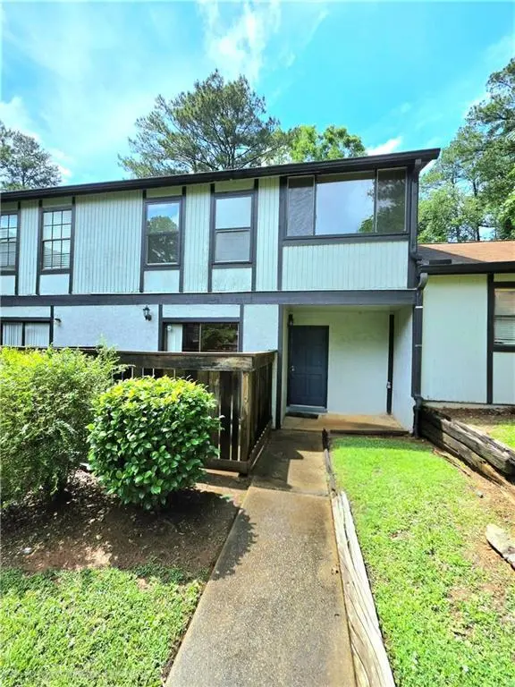 1453 Stone Mill Trce