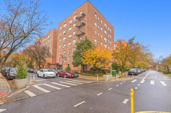 33-45 92 St Unit 2B