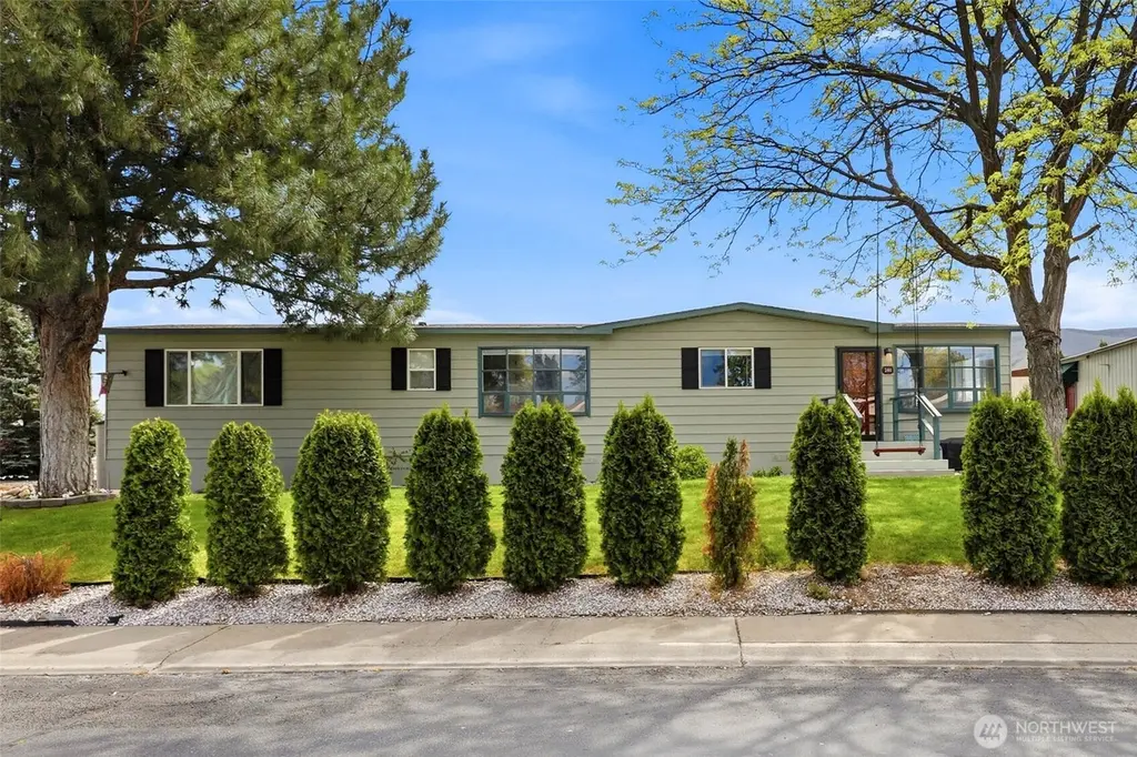 240 Skyline Dr