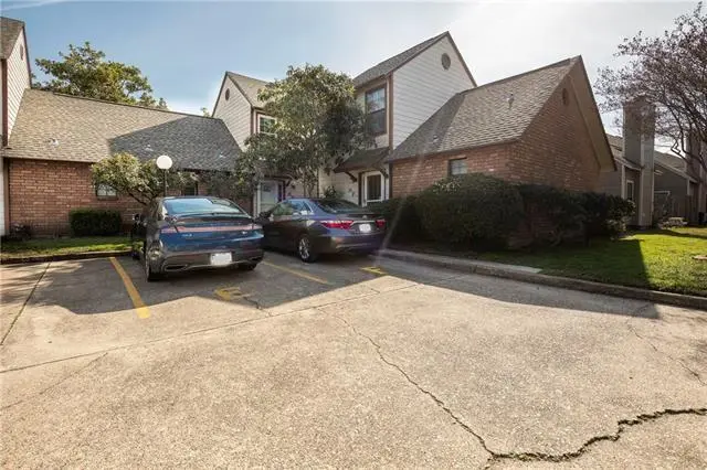 1500 W Esplanade Dr Unit 26E