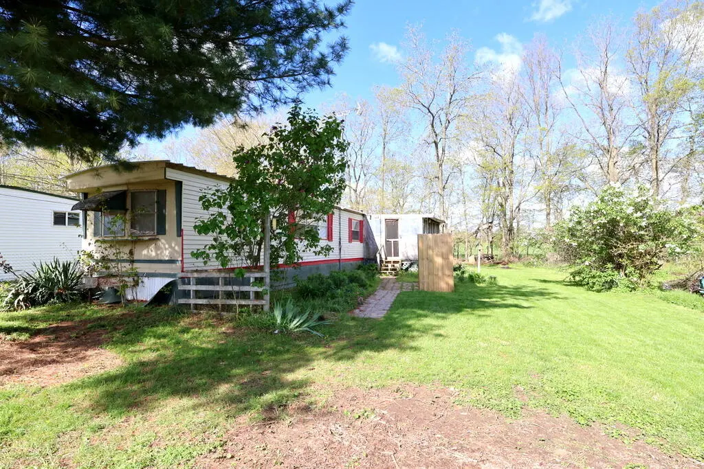 1169 Chippawa Dr