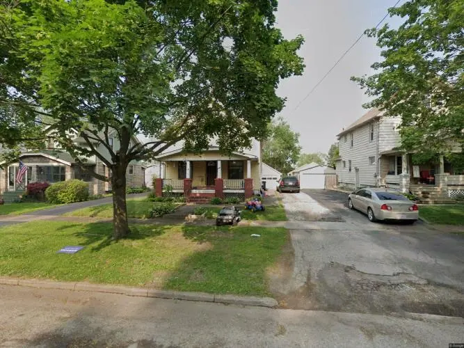 404 Bonnie Brae Ave SE