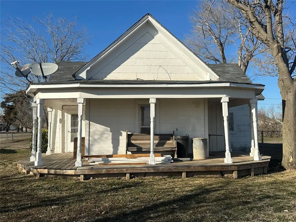 100 Chickasaw Ave