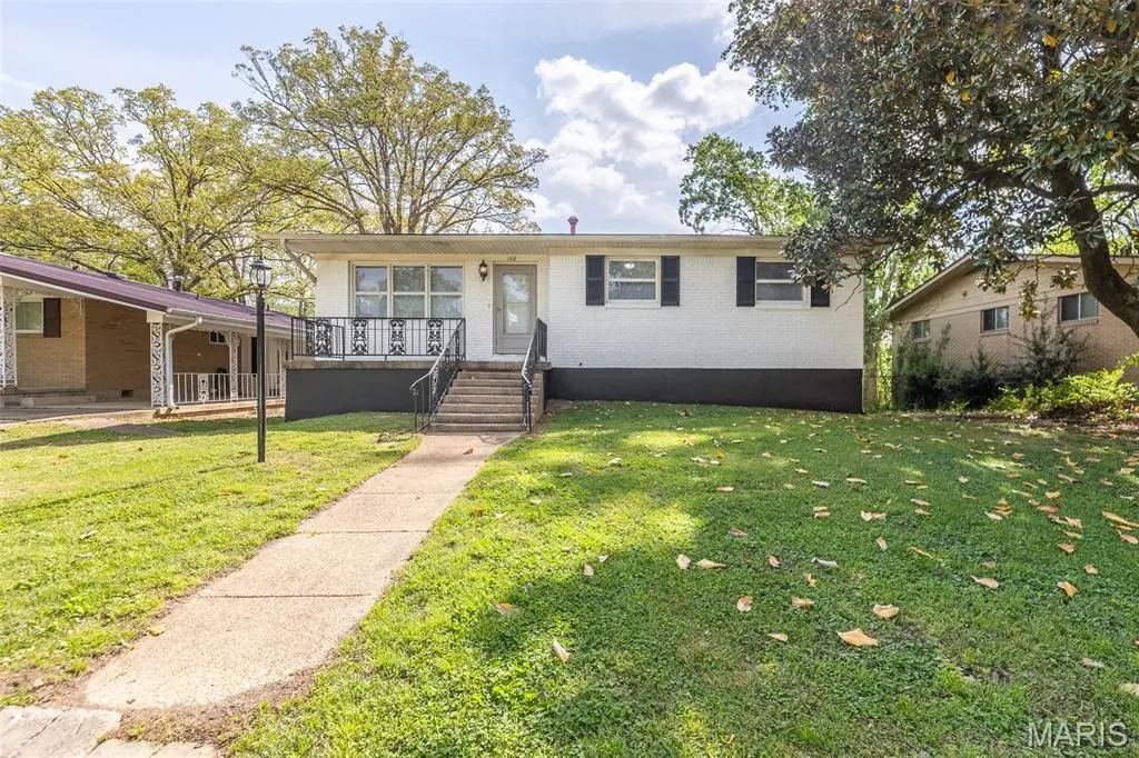 1418 Woodland Dr
