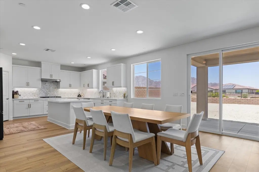 80442 Segovia View Way