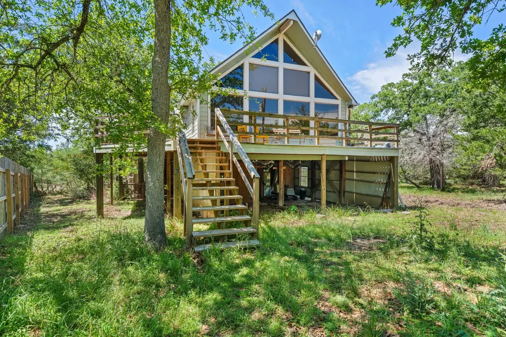302 Lake Forest Cir