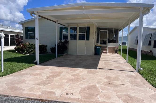 65 Turquoise Ave