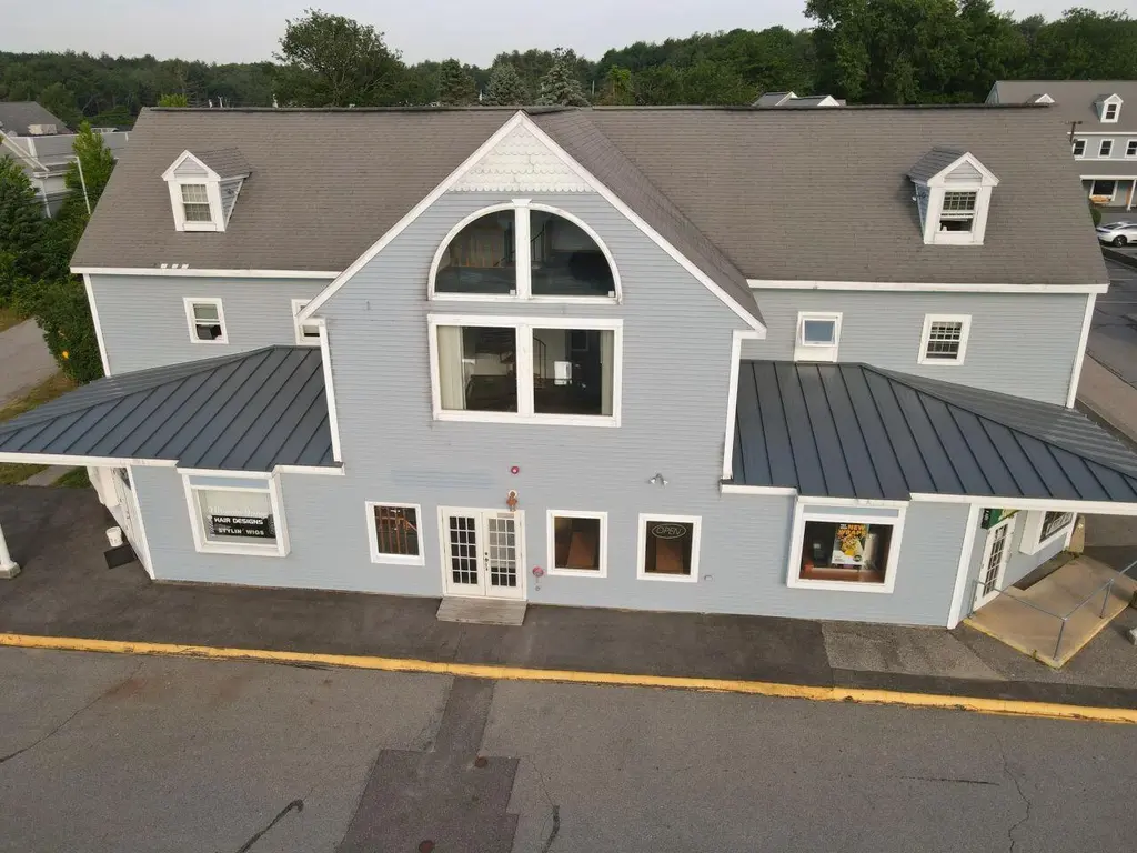 952 Post Rd #7