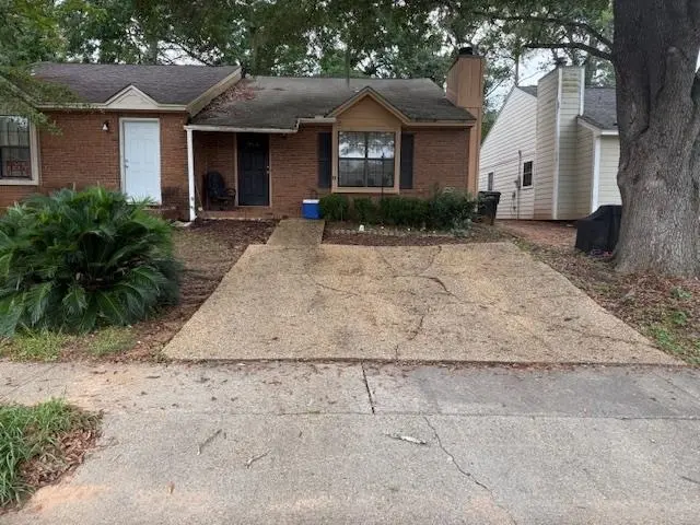 1210 Copper Creek Dr