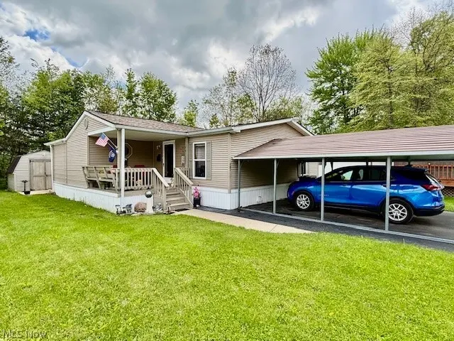 147 Northgate Dr NE