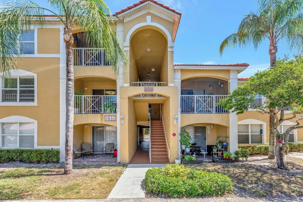5550 NW 61st St #516