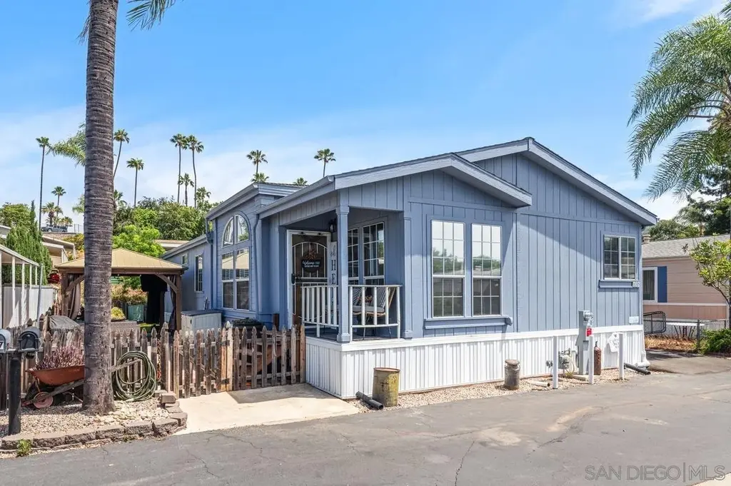 13490 Highway 8 Business #135