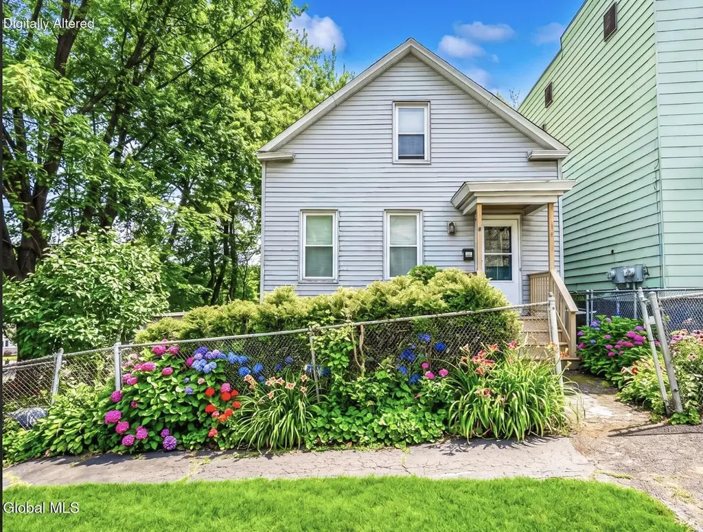 56 Partition St