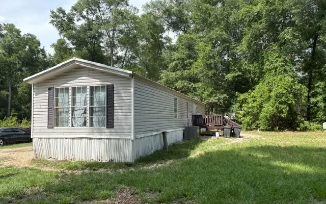 1745 SW Newark Dr
