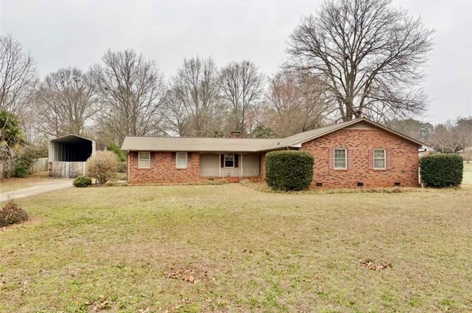 402 Loblolly Dr
