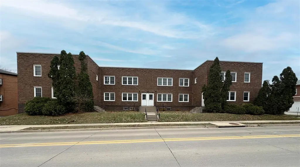 5 Woolf Ave Unit & 15
