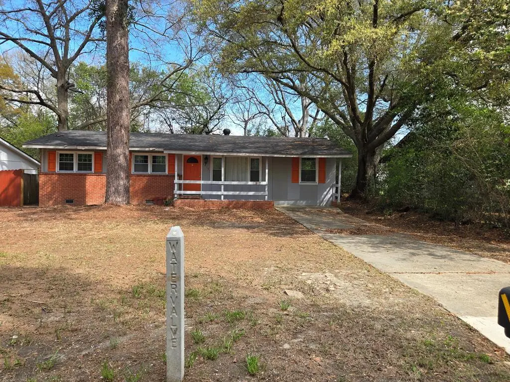 1817 Celia Dr