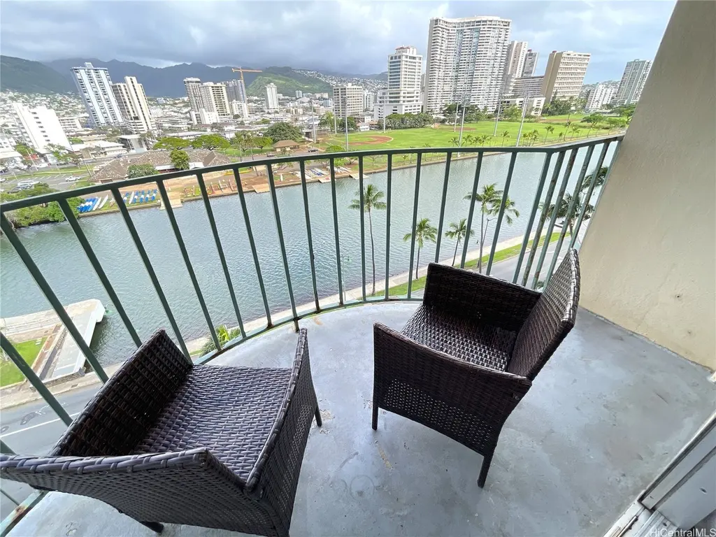1909 Ala Wai Blvd #1003